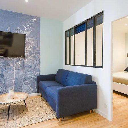 Spacious T2 Near The Halles And The Harbour Тулон Екстериор снимка